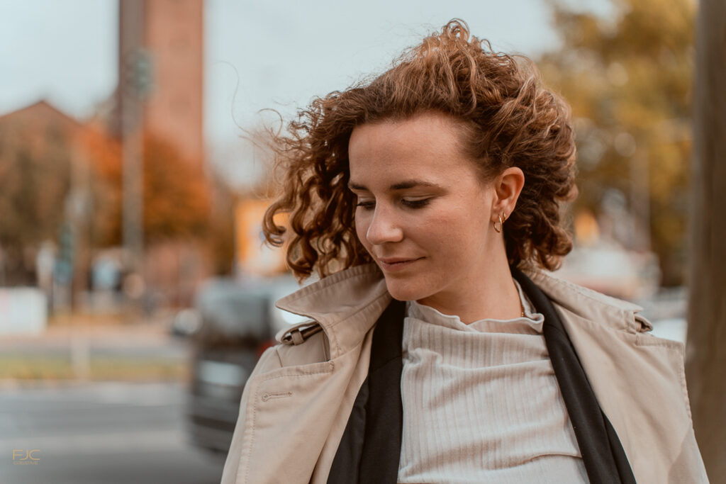 portrait women warm colors